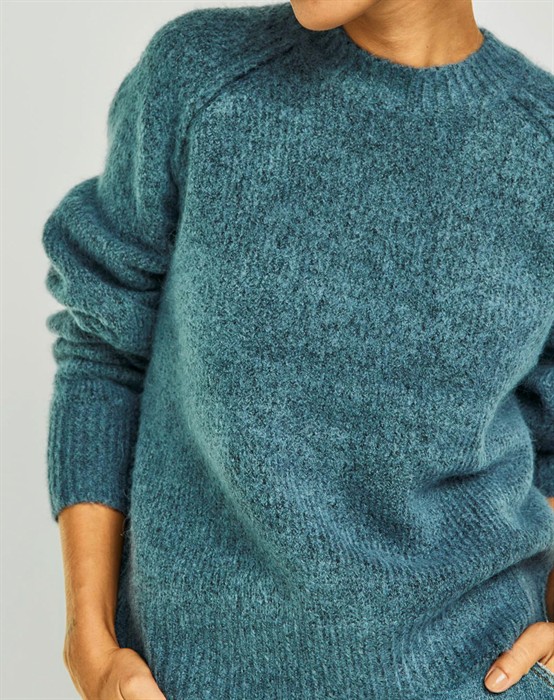 Andrea WBL Cropped Strik 